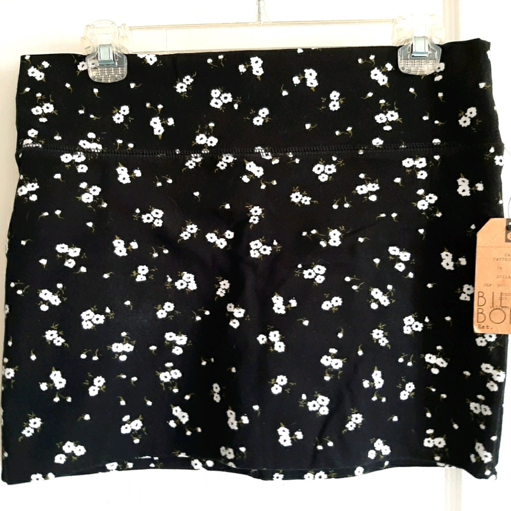 Billabong stretch mini skirt